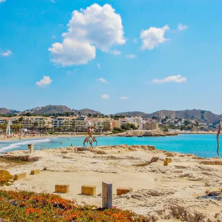 La Playita - Beachfront With Stunning Ocean View In Apartamento Moraira